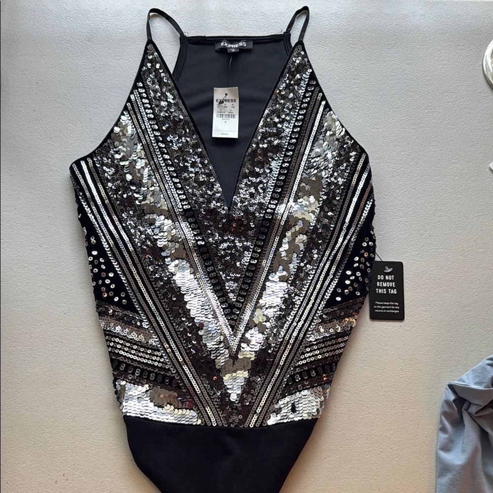 Sequin V-Neck Bodysuit in Black and Silver Timeless Chic Elegant Design Small - Picture 9 of 9